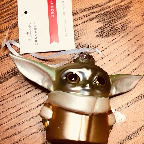 Hallmark Star Wars Blown Glass Christmas Ornament Grogu New W/Tags - Picture 5 of 5